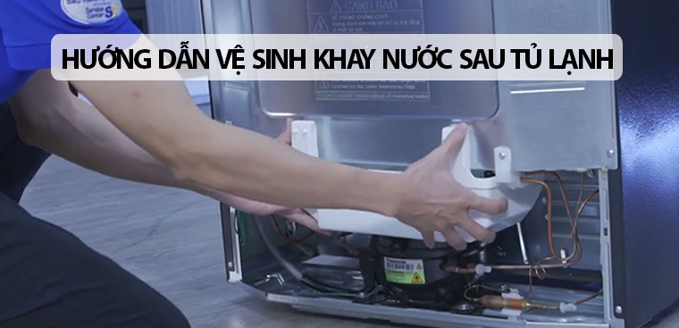 Khay hứng nước thải phía sau tủ lạnh LG